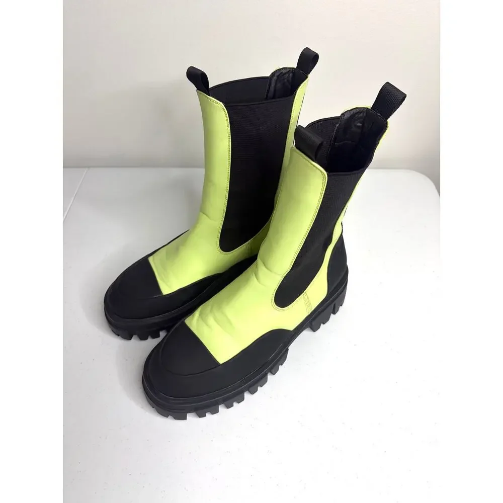 Azalea Wang good preowned